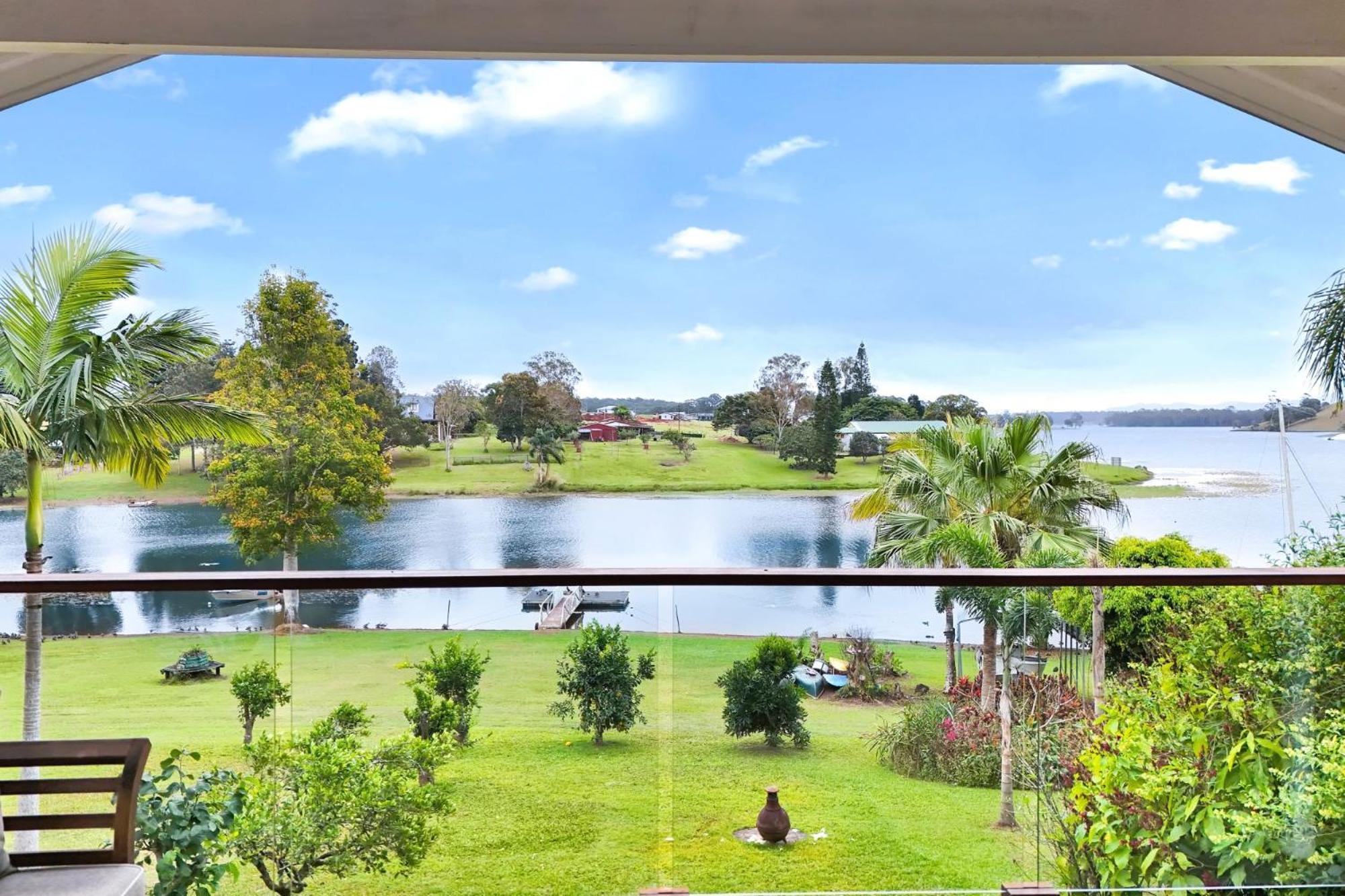 Lakeside Tinaroo Only 2.5Km From Yungaburra Town Villa Exterior foto